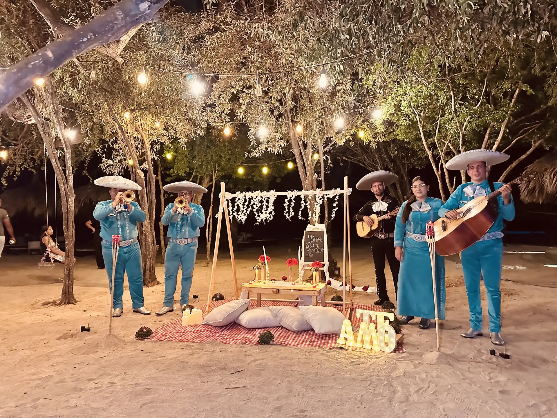 CELEBRACIONES ESPECIALES